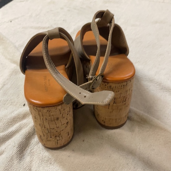 American Eagle MISMATCH*** - Picture 3 of 6